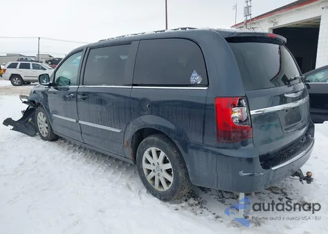 2014 Chrysler Town & Country Touring z USA, uszkodzony, nr VIN 2C4RC1BG5ER330048